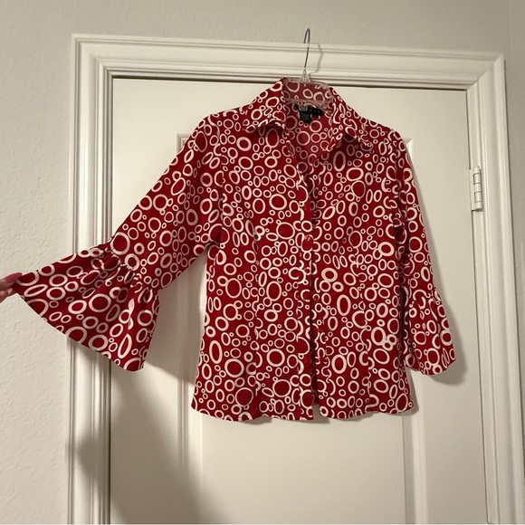 RETRO BUTTON DOWN BLOUSE SIZE SMALL - Picture 1 of 3